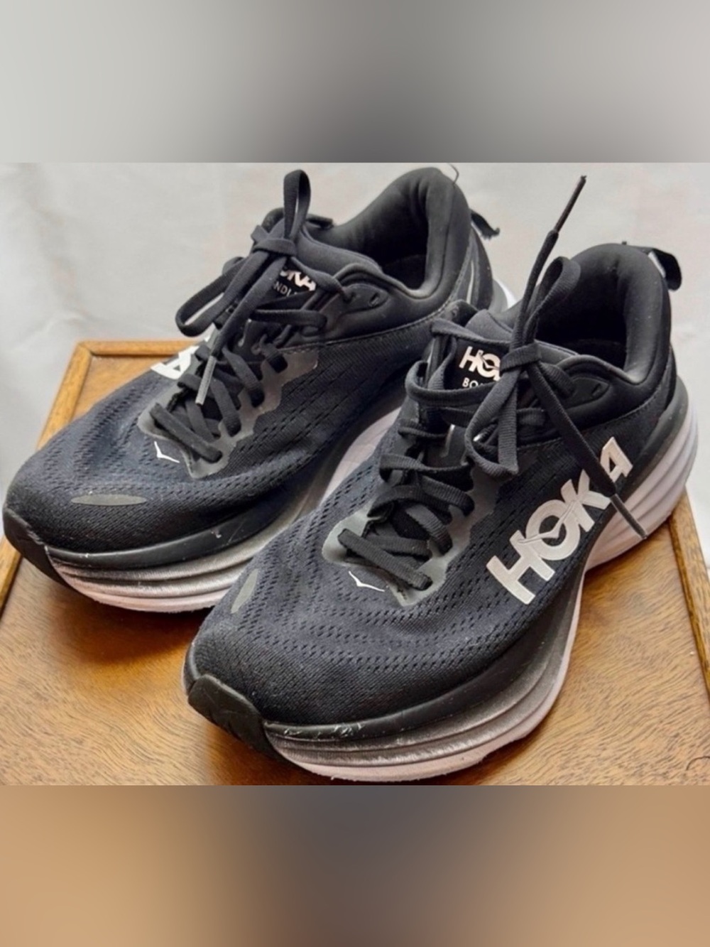Hoka Women’s Black and White Bondi 8 Size 7.5 Wide